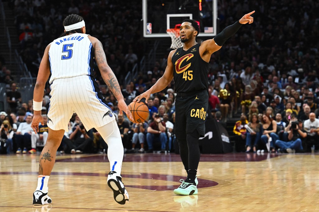 Cleveland Cavaliers menjadi tim terakhir yang melaju ke semifinal NBA Wilayah Timur usai mengungguli Orlando Magic 4-3 lewat laga pamungkas di Rocket Mortgage Fieldhouse Cleveland Ohio, Senin, 6 Mei 2024, yang berakhir dengan skor 106-94.