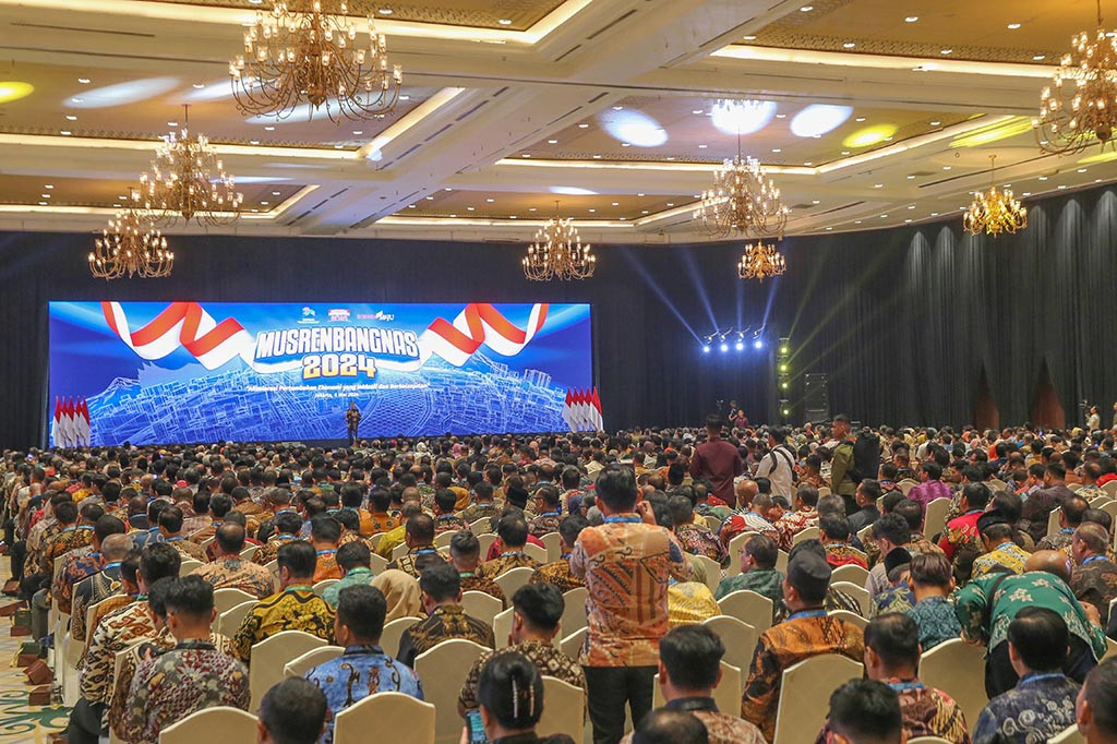 Presiden meminta agar kepala daerah dapat mengimplementasikan program pembangunan dalam Rencana Kerja Pemerintah (RKP) yang berorientasi hasil agar manfaatnya dapat dirasakan masyarakat.