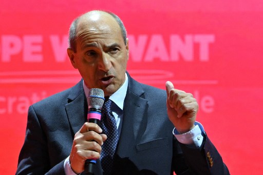 Wakil Perdana Menteri Malta Chris Fearne mengundurkan diri pada Sabtu, 11 Mei 2024, menyusul penyelidikan korupsi terhadap dirinya terkait proses privatisasi yang kontroversial terhadap sejumlah rumah sakit milik negara.