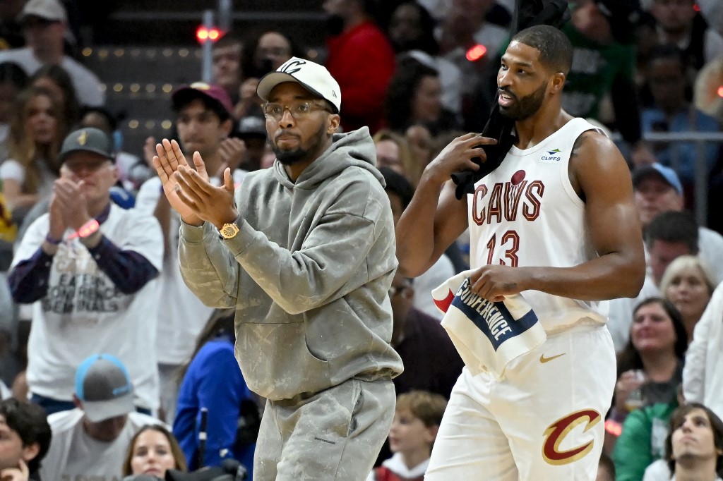 Bukan hal baru bagi Cleveland yang sering mengalami cedera sepanjang musim, namun merupakan tantangan besar bagi Cavs untuk berusaha bertahan tanpa Donovan Mitchell, guard All-Star mereka yang menjadi andalan tim untuk mendulang poin.