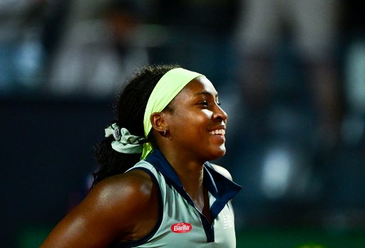 Di semifinal Gauff akan menantang petenis nomor satu dunia Iga Swiatek. Swiatek melaju ke empat besar usai melewati Madison Keys 6-1, 6-3.