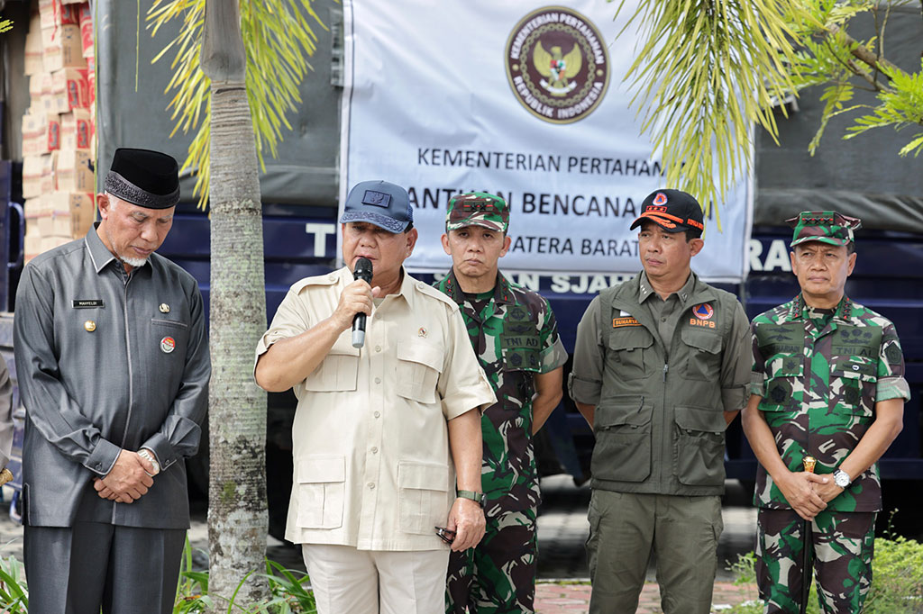Menteri Pertahanan (Menhan) yang juga presiden terpilih periode 2024-2029 Prabowo Subianto menyampaikan turut berduka atas bencana banjir bandang yang melanda beberapa daerah di Provinsi Sumatera Barat (Sumbar).
