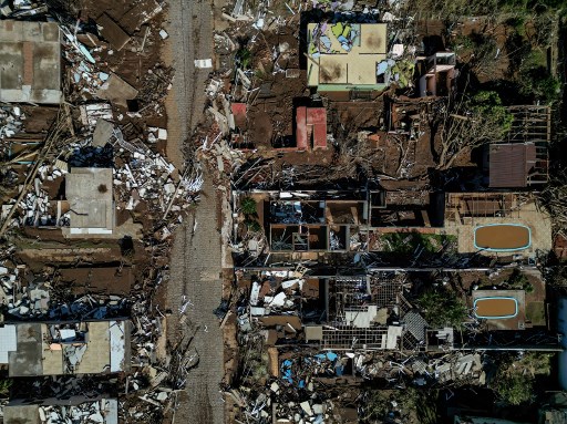 Pemandangan udara memperlihatkan wilayah Arroio do Meio menyusul banjir dahsyat yang melanda wilayah di negara bagian Rio Grande do Sul, Brasil, diambil pada Rabu, 15 Mei 2024.