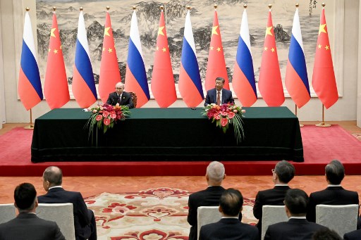 Kesepakatan kelima, Tiongkok dan Rusia berkomitmen terhadap keadilan dan berdedikasi pada penyelesaian lewat jalur politik atas bebagai konflik.