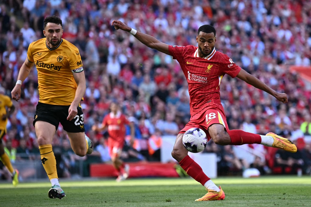 Liverpool mengakhiri musim Liga Premier Inggris 2023/24 dengan kemenangan 2-0 atas Wolverhampton Wanderers, yang menjadi laga perpisahan Jurgen Klopp sebagai pelatih The Reds sejak 2015.