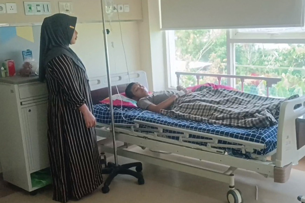Umumnya pasien DBD ini terdiri dari anak-anak dan orang dewasa, bahkan ada pasien yang terserang DBD merupakan satu keluarga yang terdiri dari ibu dan anak. Umumnya pasien mengalami gejala seperti demam, pusing, sakit kepala, mual, dan gejala lainnya.