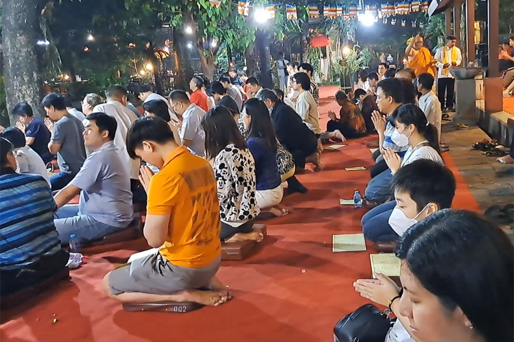 Biksu Buddha Banthe Nyana Wijananda Pashadiko mengatakan, Waisak tak hanya untuk diperingati, namun umat Buddha harus bisa memankai ajaran Sang Buddha dan mempraktikannya dalam kehidupan sehari-hari.