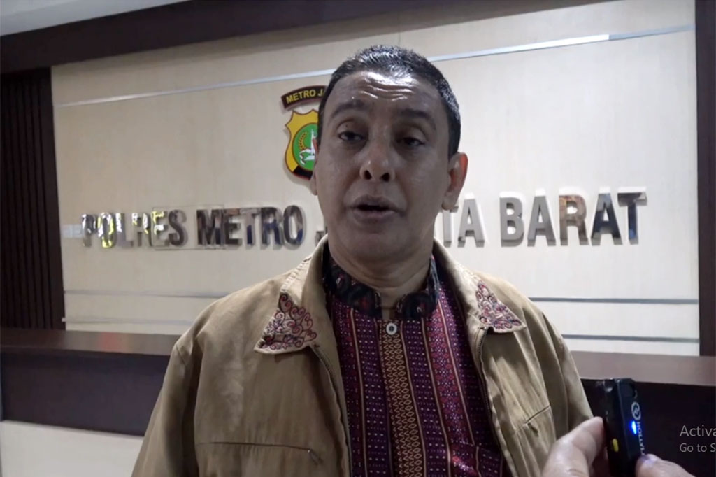 Sementara itu kuasa hukum korban, Azhami menyatakan apresiasi terhadap kerja keras aparat kepolisian yang berhasil meringkus terduga pelaku penusukan terhadap kliennya.