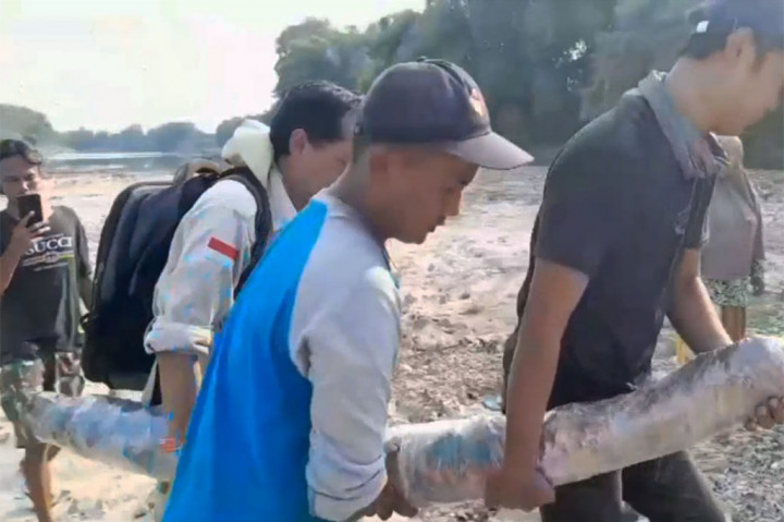 Setelah berhasil dieksekusi, gading gajah di bawa ke rumah artefak Blora untuk diobservasi dengan cara pembersihan dan memberikan cairan penguat.