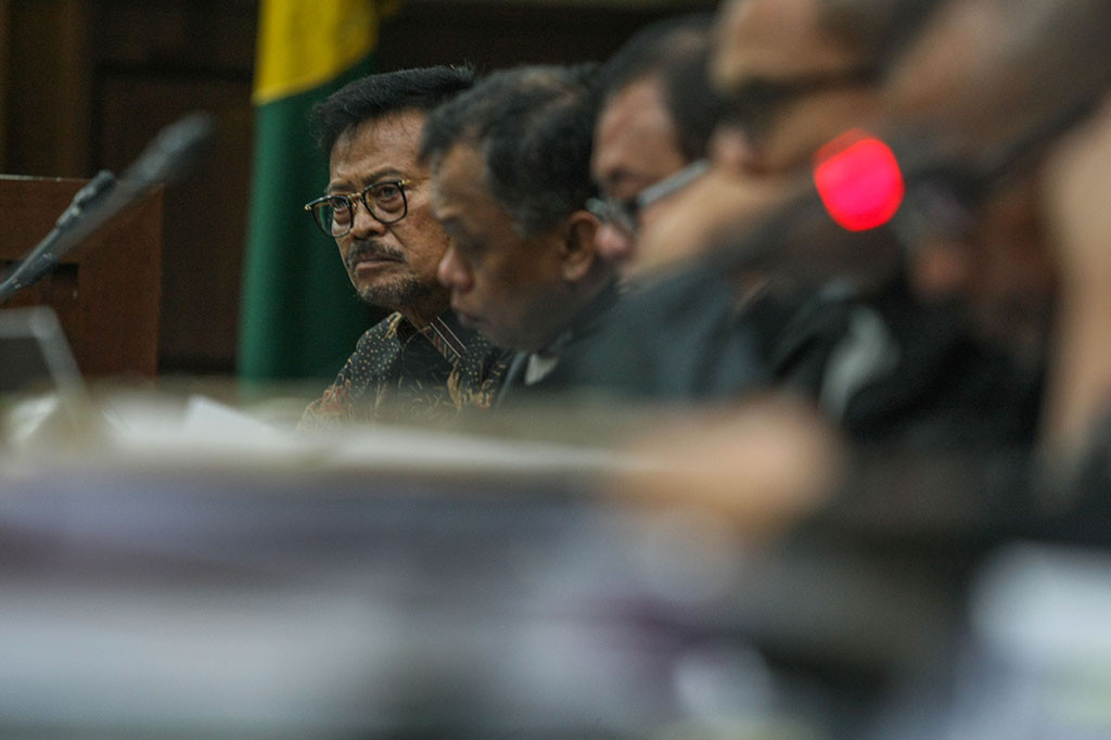 Sebelumnya, SYL didakwa melakukan pemerasan serta menerima gratifikasi dengan total Rp44,5 miliar dalam kasus dugaan korupsi di Kementan dalam rentang waktu 2020 hingga 2023.