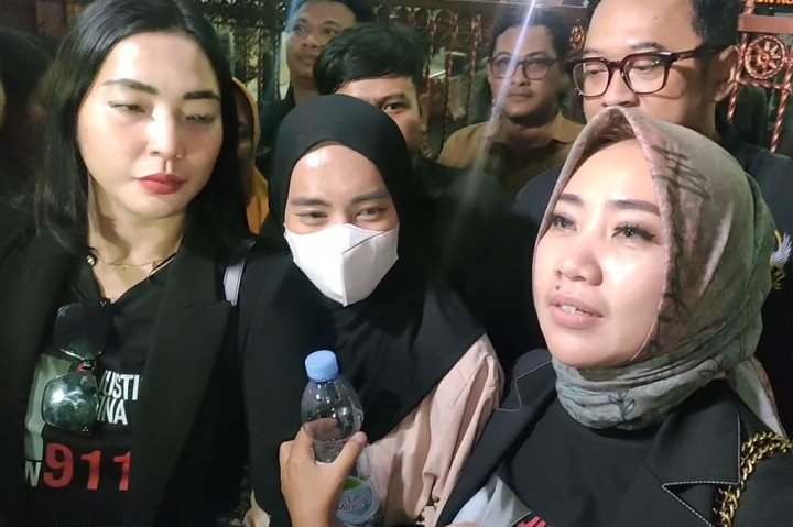 Linda mengaku hanya mengetahui kejadian pembunuhan Vina, karena sering mengalami hal gaib, yaitu kerasukan karena dirinya dari kecil memiliki kelainan dibanding orang biasa.