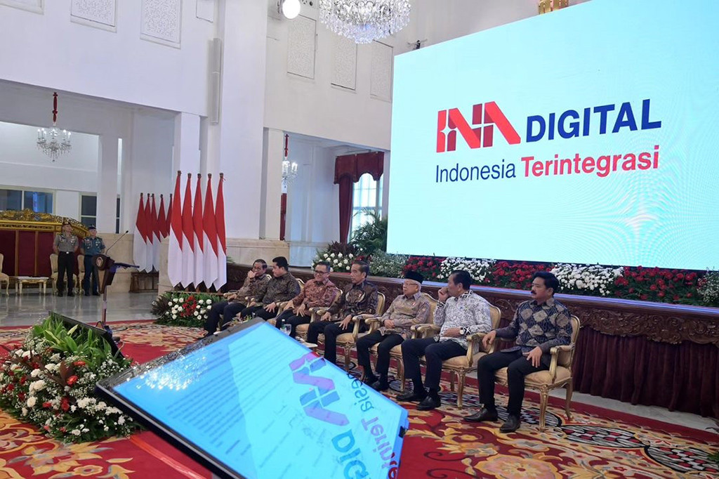 Presiden Joko Widodo meluncurkan teknologi pemerintahan (Government Technology/GovTech) Indonesia bernama INA Digital dalam acara Sistem Pemerintahan Berbasis Elektronik (SPBE) Summit 2024 di Istana Negara, Jakarta, pada Senin, 27 Mei 2024. Dalam sambutannya, Presiden menekankan pentingnya kemudahan birokrasi pelayanan pemerintah yang bermanfaat bagi masyarakat.