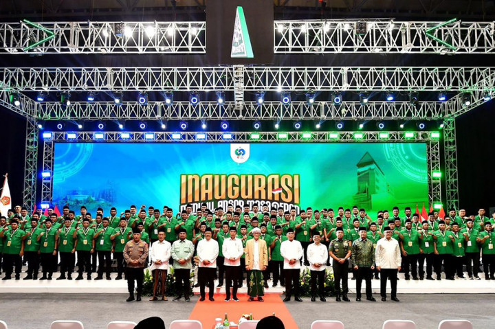 “Yang paling penting menurut saya, bagaimana kita bisa menjaga agar tidak terjadi turbulensi politik, kita menjaga semuanya agar ada stabilitas politik karena itu menjadi kunci pembangunan di negara manapun,” ungkap Presiden.