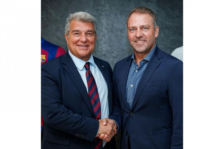 Usai resmi diumumkan sebagai pelatih anyar Barcelona, Hansi Flick mengaku merasa terhormat bisa menangani tim sekelas Blaugrana dan berterima kasih kepada semua pihak yang mewujudkan hal ini terjadi.