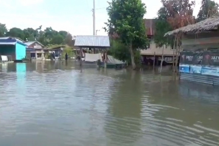 Seperti yang terjadi di beberapa desa yang ada di Kecamatan Baebunta Selatan, serta Kecamatan Malangke Barat, Luwu Utara, Sulsel.