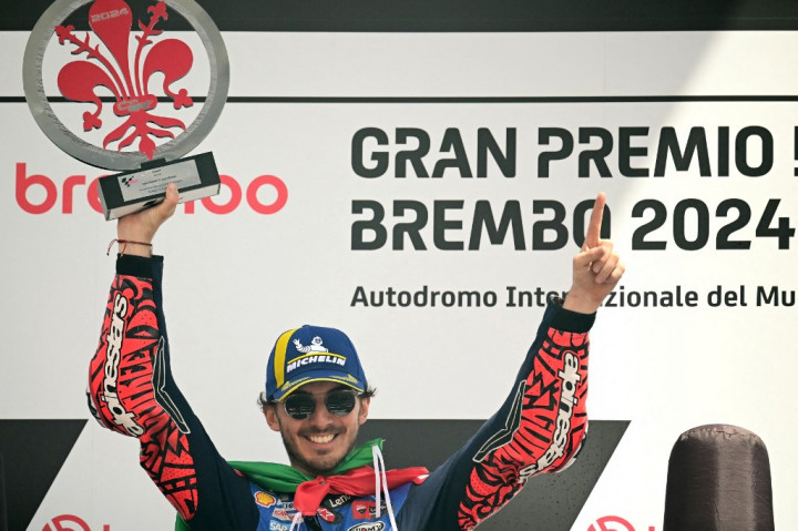 Tak hanya menjadi kemenangan yang spesial bagi Ducati, ini sekaligus menandai kemenangan berturut-turut Bagnaia akhir pekan ini setelah memenangkan Sprint pada hari sebelumnya, Sabtu, 1 Juni 2024.