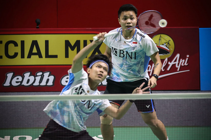 Lebih lanjut, Apri/Fadia mengatakan dukungan penonton yang memadati Istora turut memberikan kepercayaan diri tersendiri untuk mereka.