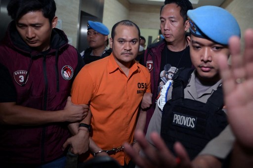 Tim Bareskrim Polri mengekstradisi atau pemulangan terhadap buronan nomor 1 Thailand yakni Chaowalit Thongduang alias Sia Pang Nanode alias Sulaiman, ke negaranya, melalui Bandara Internasional Soekarno-Hatta (Soetta) Tangerang, Banten pada Selasa, 4 Juni 2024 pukul 15.00 WIB.