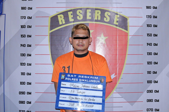 Ghulam mengatakan pelaku adalah Melfin Johannes Sihaloho (32), warga Kecamatan Purba, Kabupaten Simalungun. Pelaku ditangkap di Provinsi Jambi pada Jumat, 7 Juni 2024 yang lalu.