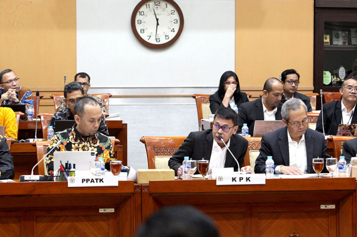 Di samping itu, dia menjelaskan bahwa KPK mendapatkan pendapatan negara bukan pajak (PNBP) sebesar Rp398,7 miliar pada tahun 2023. Sedangkan tahun 2024 hingga 31 Mei 2024, KPK telah mendapatkan PNBP sebesar Rp267,23 miliar.