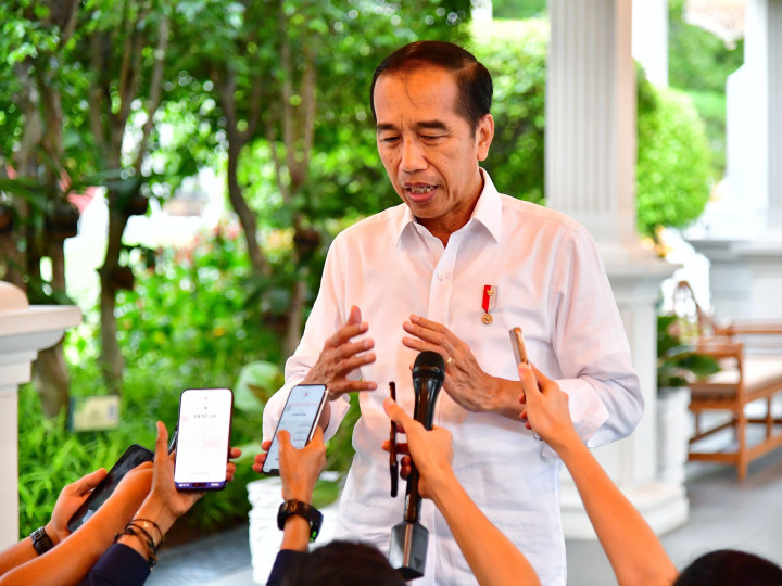 Presiden mengajak tokoh agama, tokoh masyarakat, dan warga negara untuk aktif mengingatkan, mengawasi, dan melaporkan segala bentuk aktivitas perjudian. Keterlibatan aktif dari seluruh lapisan masyarakat berperan kritikal dalam upaya membangun pertahanan nasional terhadap perjudian online.