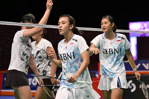 Ana/Tiwi yang turun sebagai unggulan kedua dalam turnamen ini memenangkan laga empat besar atas Setyana Mapasa/Angela Yu dalam dua gim langsung 21-13, 21-7, yang digelar di Quaycentre, Sydney, Australia.