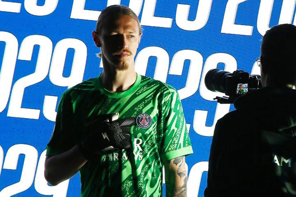 Melalui pernyataan di laman resmi klub, PSG memuji kualitas mantan kapten Krasnodar itu sebagai sosok berkualitas dan punya kepemimpinan. 