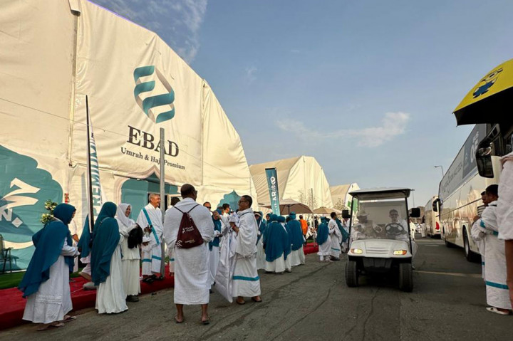 Sabtu sekitar pukul 19.00 Waktu Arab Saudi, lanjutnya, jemaah haji mulai diberangkatkan dari Arafah ke Muzdalifah.