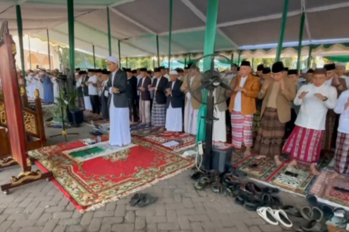Pada tahun ini, salat Iduladha 1445 Hijriah diimami oleh Ustad Kiagus Adlan Maghfur dan ceramah diisi oleh Ustad Masagus Ahmad Fatoni Husim Umri. 
