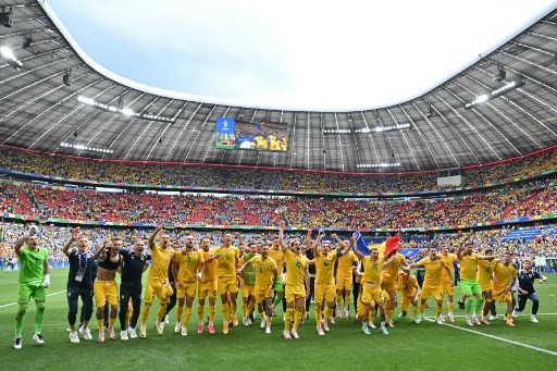 Rumania sukses mempertahankan keunggulan 3-0 mereka sampai pertandingan berakhir. 