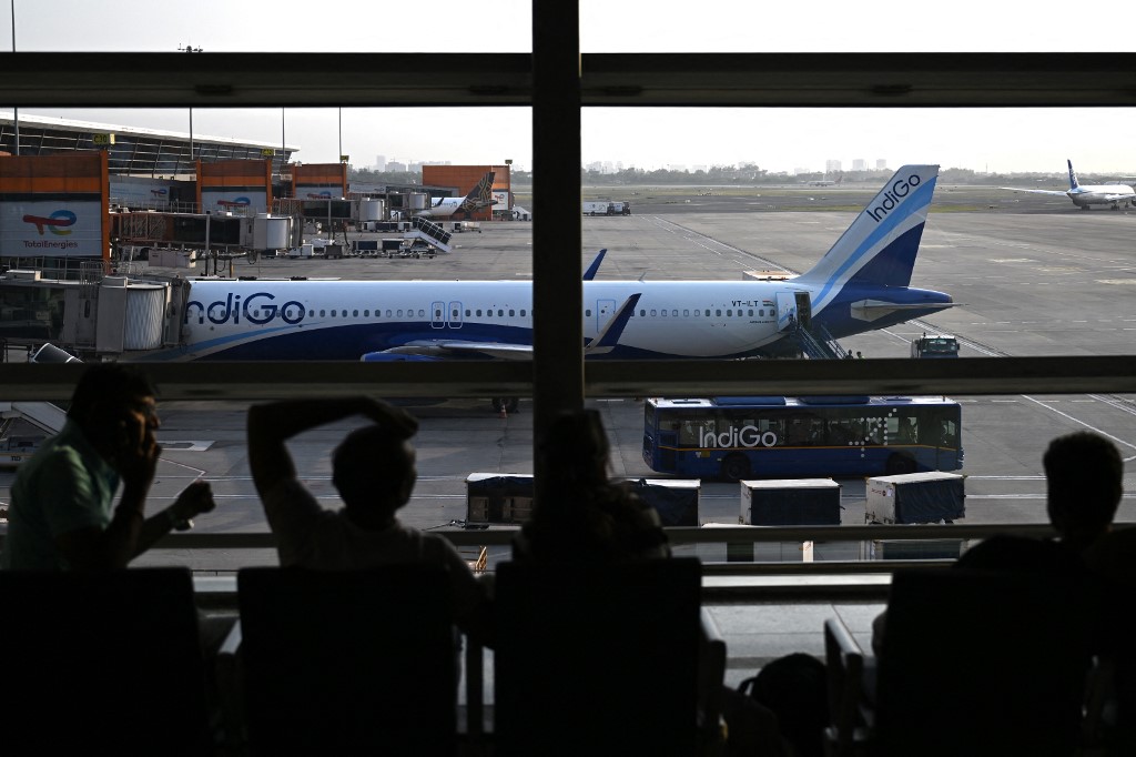Manajemen bandara di India mengatakan, pemadaman listrik yang berlangsung beberapa menit menyebabkan gangguan kecil pada beberapa layanan dalam terminal Bandara Internasional Indira Gandhi (IGI). Insiden tersebut mengganggu operasi di bandara tersibuk di India pada Senin, 17 Juni 2024.