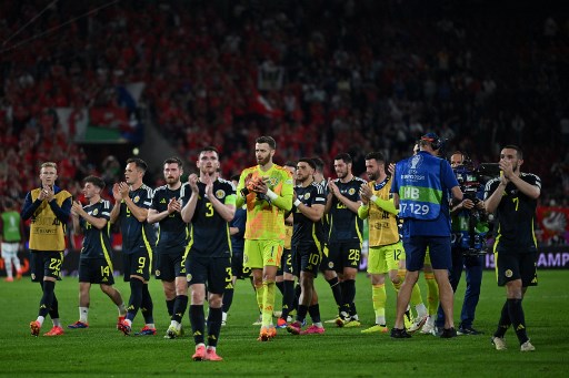 Skotlandia menjaga asa lolos ke babak selanjutnya seusai ditahan imbang Swiss dengan skor 1-1 pada pertandingan Grup A Euro 2024 di Stadion RheinEnergie, Cologne, Kamis, 20 Juni 2024 dini hari WIB.