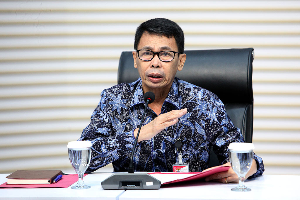 Komisi Pemberantasan Korupsi (KPK) menyebut adanya bau anyir dalam putusan sela Hakim Agung Gazalba Saleh. Kejanggalan bahkan diklaim bisa dirasakan semua pihak.