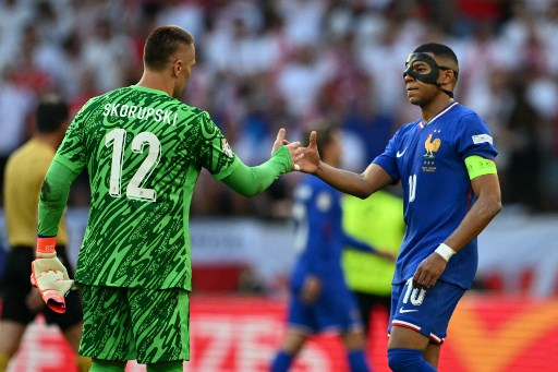 Prancis dipastikan melangkah ke babak 16 besar Piala Eropa (Euro) 2024 meski bermain imbang 1-1 melawan Polandia dalam laga pamungkas Grup D di Signal-Iduna Park pada Selasa, 25 Juni 2024 malam WIB. 