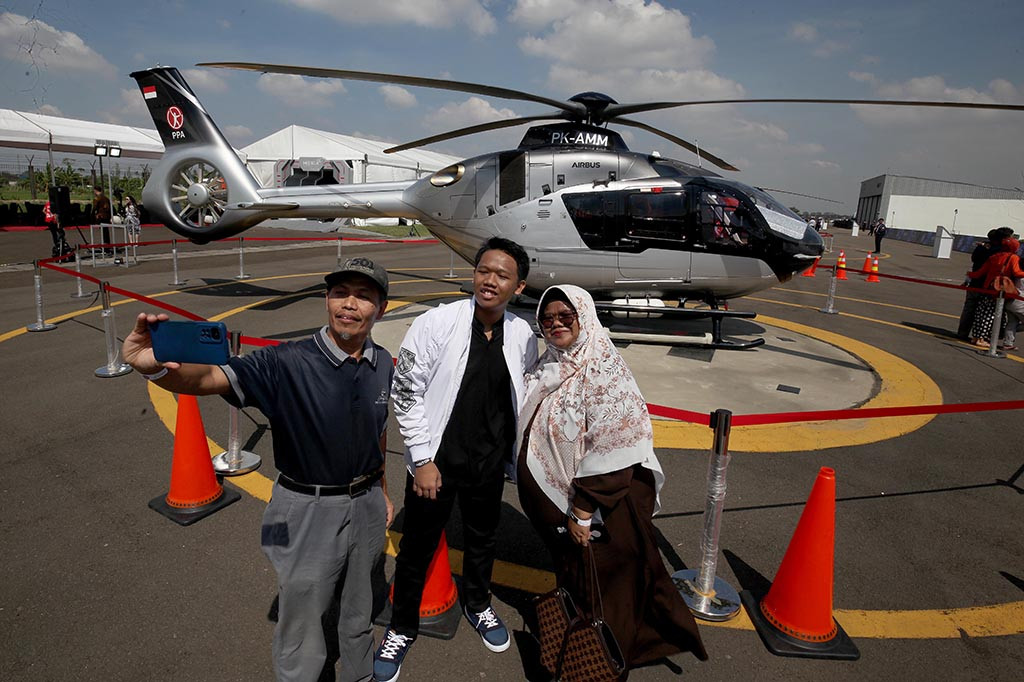 Pameran helikopter terbesar di Asia Tenggara, Heli Expo Asia (Hexia) yang digelar pada 26 hingga 30 Juni 2024 mendatang di Cengkareng Heliport, Tangerang, Banten bakal dihadiri lebih dari 21.000 pengunjung dari dalam dan luar negeri.