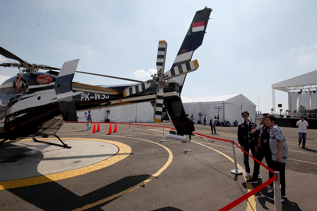 Menurut dia, pameran Hexia pada tahun ini menjadi ajang berkumpulnya berbagai pelaku industri penerbangan dari seluruh dunia, termasuk sekolah penerbangan dan manufaktur ternama seperti Bell Helicopters, Airbus Helicopters, dan Leonardo Helicopters.