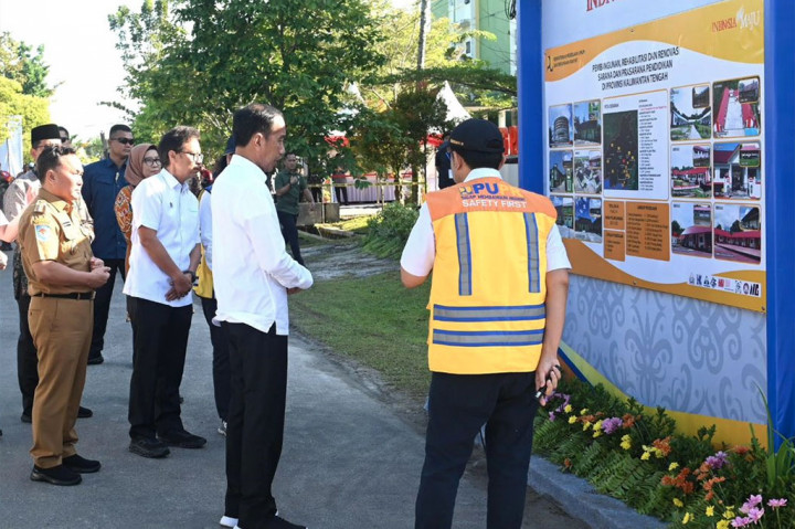Jokowi berharap pembangunan, rehabilitasi, dan renovasi yang dilakukan bermanfaat dalam menciptakan Sumber Daya Manusia (SDM) unggul.
