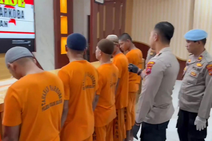 Menurut Kapolres Kapolres Solok Selatan, Sumatra Barat, AKBP Arief Mukti Surya Adhi, pengungkapan 20 kasus narkoba tersebut dalam kurun waktu Januari-Juni 2024. Dengan barang bukti narkoba jenis sabu seberat 32, 62 gram dan Ganja seberat 479,81 gram.