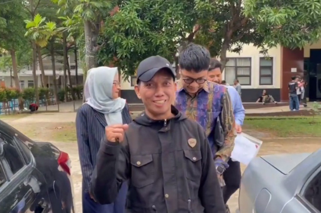 Sidang gugatan praperadilan penetapan tersangka Pegi Setiawan alias Perong oleh penyidik Ditreskrimum Polda Jabar, akan kembali digelar oleh majelis hakim Pengadilan Negeri Bandung pada hari Senin, 1 Juli 2024 besok.