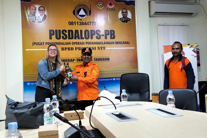 Pemerintah Daerah Nusa Tenggara Timur (NTT) mengakui tidak bisa bekerja sendiri dalam mitigasi bencana, kolaborasi dan kemitraan yang dibangun oleh Australia dan Indonesia, khususnya 'SIAP SIAGA' dalam manajemen resiko bencana.