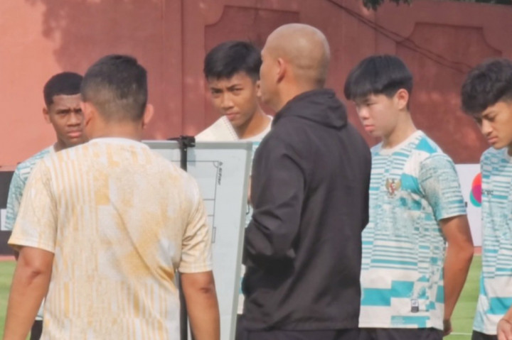 Coach Nova Arianto pun melakukan evaluasi dari empat laga sebelumnya, untuk mematangkan anak-anak asuhnya. Pun dengan kekuatan lawan, Nova Arianto juga telah memiliki peta.