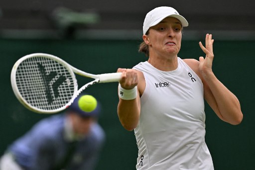 Dia bisa menjadi petenis termuda setelah Serena Williams (2002) yang memenangi Roland Garros dan Wimbledon di musim yang sama, dan yang pertama memenangi Slam berturut-turut sejak Serena pada 2015.