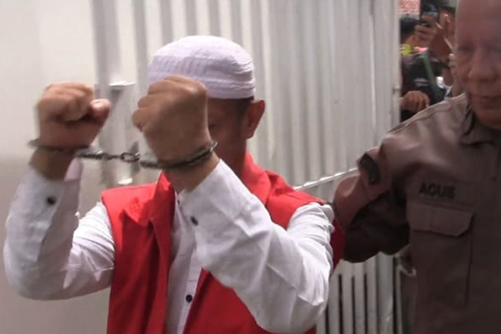 Sebelum persidangan di mulai, terdakwa Yosep Hidayah, turun dari kendaraan tahanan Kejaksaan Negeri Subang dengan pengawalan ketat dari pihak kepolisian dan petugas Kejaksaan Negeri Subang menuju ruang tunggu sel tahanan Pengadilan Negeri Subang, namun selama di dalam tahanan, Yosep berteriak dan mengaku kalau dirinya sebagai salah tangkap dari oknum penyidik Kepolisian Polsek Jalan Cagak.