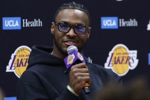 Kontrak Bronny James dimulai dengan nilai USD1,15 juta pada musim 2024-25 dan meningkat menjadi USD1,95 juta pada tahun berikutnya, USD2,29 juta pada 2026-27, serta USD2,48 juta untuk opsi perpanjangan kontrak pada 2027-28, tulis ESPN dalam lamannya.
