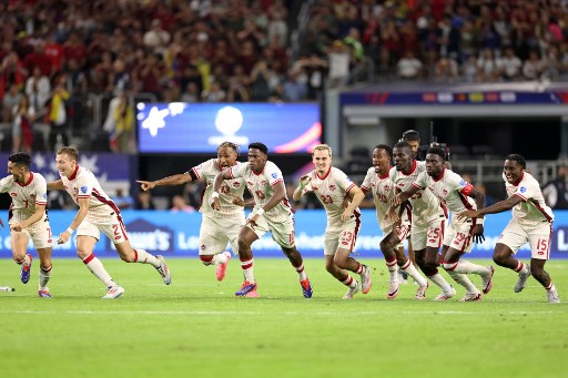 Timnas Kanada menyingkirkan Timnas Venezuela pada babak perempat final Copa America 2024 Amerika Serikat di Stadion ATT, Cowboys, Sabtu, 6 Juli 2024, untuk melaju ke babak semifinal sebagai tim debutan.