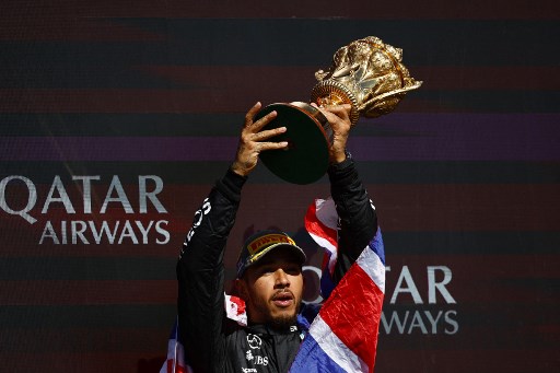 Meski meraih tempat pertama, Hamilton tetap berada di peringkat delapan klasemen sementara dengan total 110 poin sedangkan, Verstappen masih kokoh di posisi pertama dengan 255 poin dan Norris berada di tempat kedua dengan 171 poin.