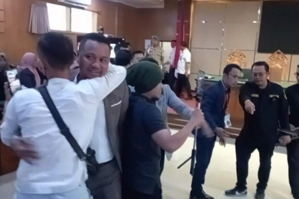 Dengan putusan ini penetapan tersangka terhadap Pegi Setiawan tidak sah secara hukum.