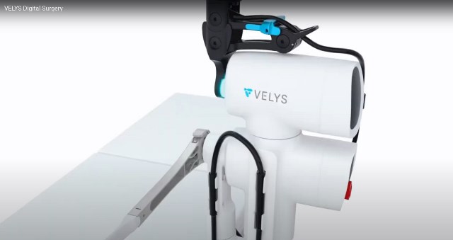 VELYS Robotic memberikan informasi pada dokter dengan lebih akurat dan mencapai tingkat presisi yang tinggi. (Foto: Dok. Mark Hood MD)