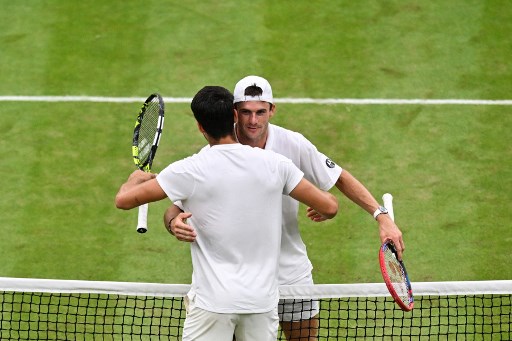 Petenis peringkat tiga dunia asal Spanyol, yang mengincar gelar Grand Slam keempatnya itu, mengalahkan lawannya yang merupakan unggulan ke-12 dengan 5-7, 6-4, 6-2, 6-2.