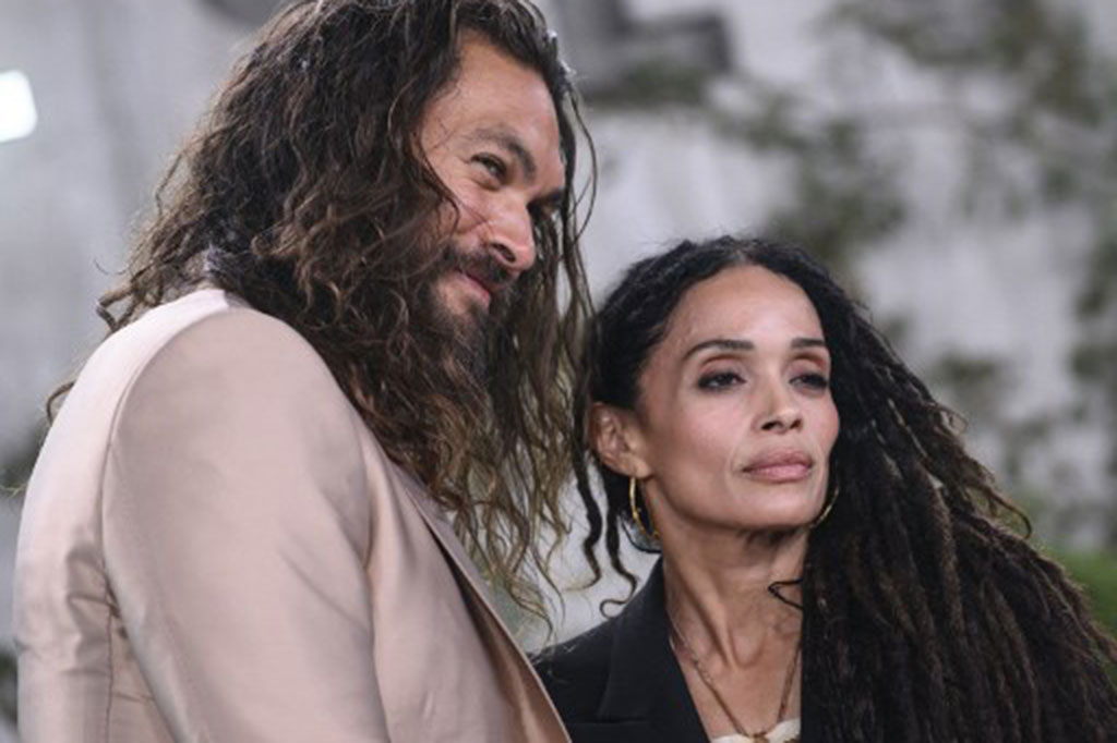 Aktor dan aktris Jason Momoa dan Lisa Bonet resmi bercerai setelah menikah selama lebih dari tujuh tahun. Putusan cerai tersebut dibacakan hakim Los Angeles County pada Senin, 9 Juli 2024 waktu setempat.